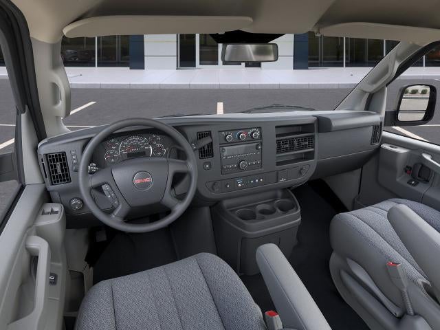 2025 GMC Savana Cutaway 3500 Base
