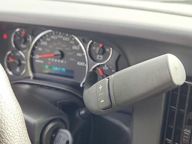 2025 GMC Savana Cutaway 3500 Base