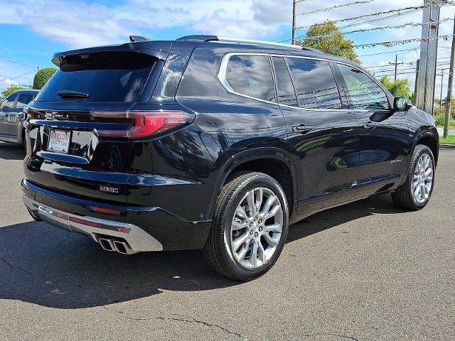 2024 GMC Acadia Denali