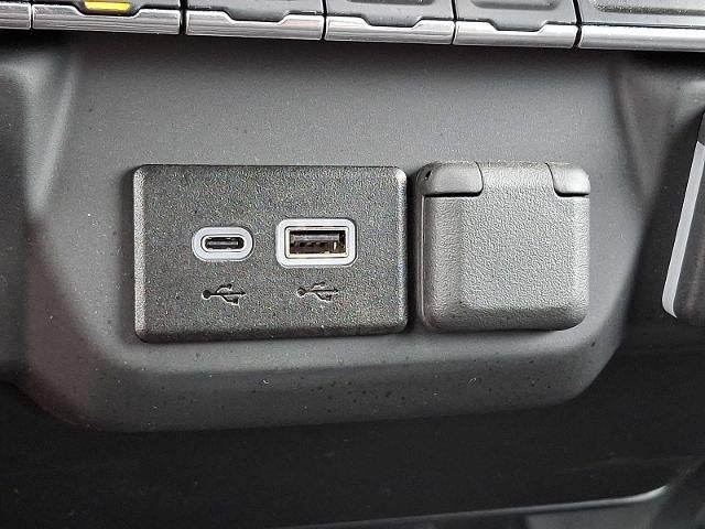 2024 GMC Sierra 3500 HD Pro