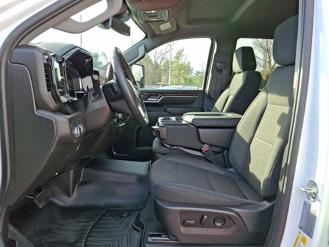 2025 GMC Sierra 3500 HD SLE DRW