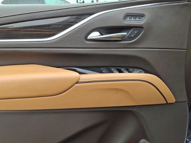 2022 Cadillac Escalade Premium Luxury