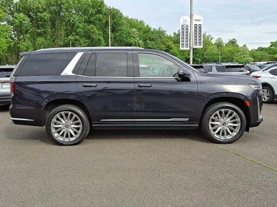 2022 Cadillac Escalade Premium Luxury