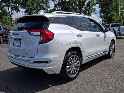 2023 GMC Terrain Denali