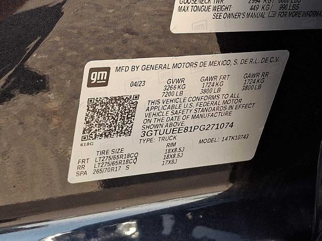 2023 GMC Sierra 1500 AT4